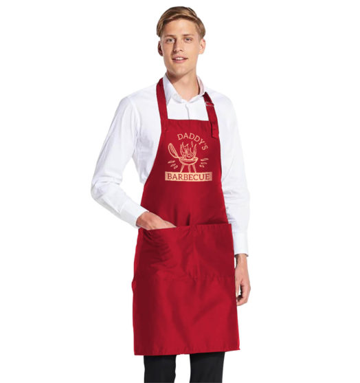 Red long graphic apron with pockets Daddys barbecue