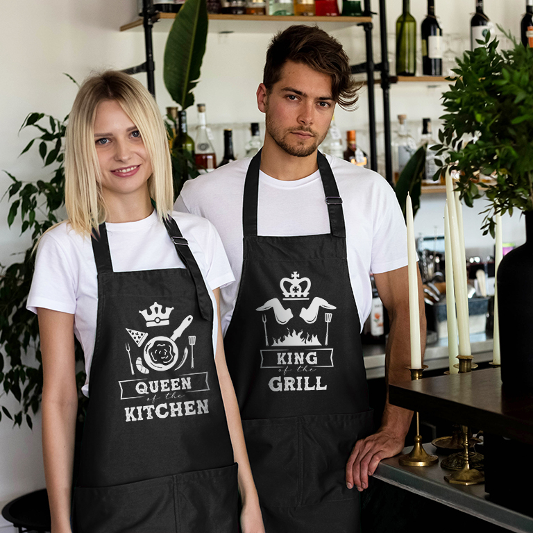 Graphic matching couple aprons Royals